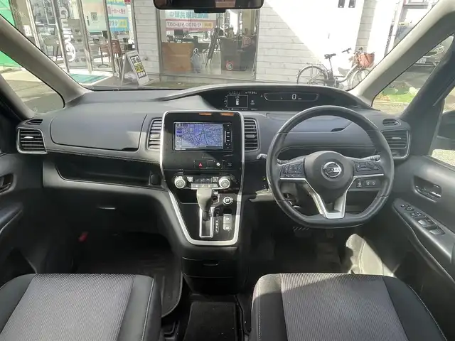 日産 セレナ