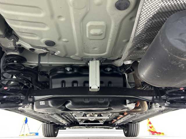 トヨタ カローラ クロス ハイブリッド Z 三重県 2023(令5)年 3.1万km プラチナホワイトパールマイカ /禁煙車//純正ナビ/（BT.USB.AｐｐleCarPlay.AndroidAuto）//フルセグTV//全方位カメラ//トヨタセーフティセンス/・PCS/・BSM/・LTA/・レーダークルーズコントロール//クリアランスソナー//パワーバックドア//シートヒーター//オートハイビーム//ステアリングスイッチ//ビルトインETC２．０