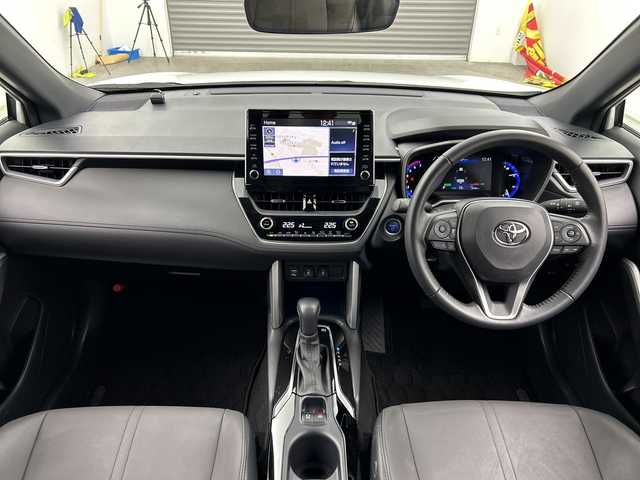 トヨタ カローラ クロス ハイブリッド Z 三重県 2023(令5)年 3.1万km プラチナホワイトパールマイカ /禁煙車//純正ナビ/（BT.USB.AｐｐleCarPlay.AndroidAuto）//フルセグTV//全方位カメラ//トヨタセーフティセンス/・PCS/・BSM/・LTA/・レーダークルーズコントロール//クリアランスソナー//パワーバックドア//シートヒーター//オートハイビーム//ステアリングスイッチ//ビルトインETC２．０