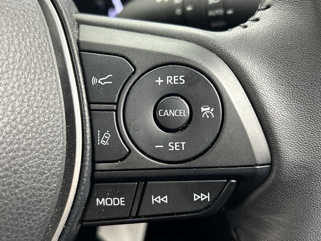 トヨタ カローラ クロス ハイブリッド Z 三重県 2023(令5)年 3.1万km プラチナホワイトパールマイカ /禁煙車//純正ナビ/（BT.USB.AｐｐleCarPlay.AndroidAuto）//フルセグTV//全方位カメラ//トヨタセーフティセンス/・PCS/・BSM/・LTA/・レーダークルーズコントロール//クリアランスソナー//パワーバックドア//シートヒーター//オートハイビーム//ステアリングスイッチ//ビルトインETC２．０