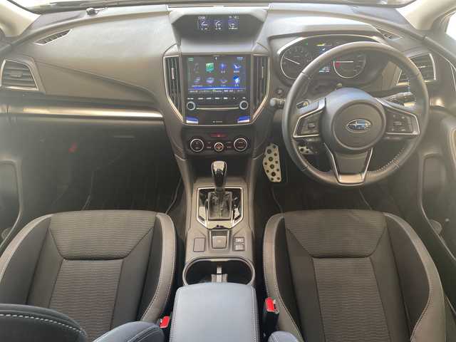 スバル インプレッサ Ｇ４ 2．0i－S アイサイト 埼玉県 2017(平29)年 3.5万km クリスタルホワイトP アイサイト/純正ナビ/　　CD/DVD/BT/フルセグTV/バックカメラ/レーダークルーズコントロール/LEDオートライト/パワーシート/純正18インチAW/パドルシフト/ステアリングスイッチ/アイドリングストップ/プッシュスタート/ETC/禁煙車