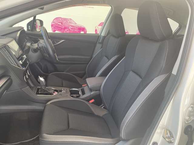 スバル インプレッサ Ｇ４ 2．0i－S アイサイト 埼玉県 2017(平29)年 3.5万km クリスタルホワイトP アイサイト/純正ナビ/　　CD/DVD/BT/フルセグTV/バックカメラ/レーダークルーズコントロール/LEDオートライト/パワーシート/純正18インチAW/パドルシフト/ステアリングスイッチ/アイドリングストップ/プッシュスタート/ETC/禁煙車