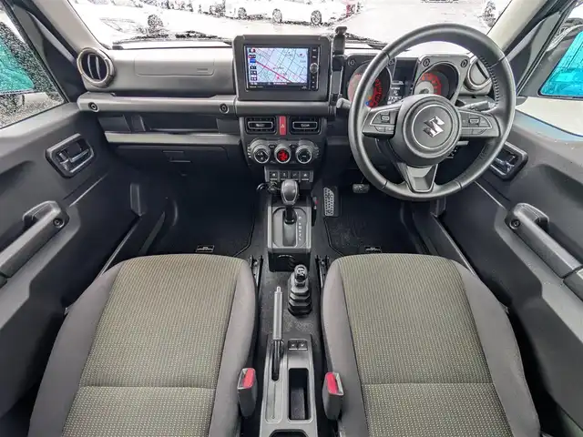 スズキ ジムニー シエラ JC 福井県 2019(平31)年 6万km ジャングルグリーン ワンオーナー/PanasonicナビTV/(Bluetooth/フルセグTV/CD/DVD)/バックモニター/クルーズコントロール/衝突軽減装置/レーンキープアシスト/ダウンヒルアシストコントロール/オートマチックハイビーム/4WD/センターデフロック/背面タイヤ/ルーフキャリア/純正AW/純正フロアマット/ETC/ドライブレコーダー/純正LEDヘッドライト/スマートキー