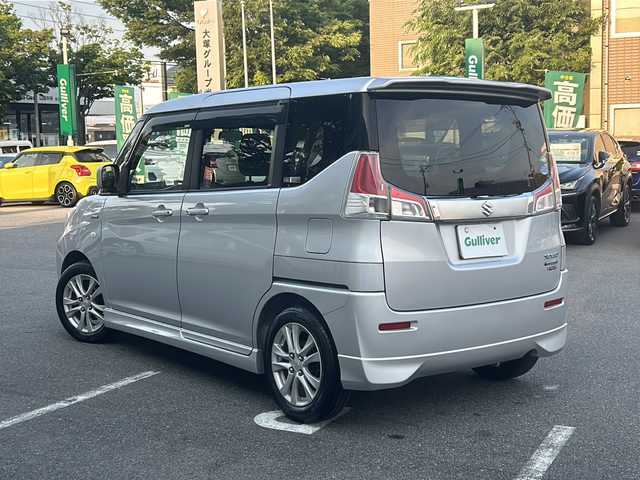 スズキ ソリオ HV MX 鳥取県 2016(平28)年 3.5万km スターシルバーメタリック 社外ナビ(MDV-L503)/フルセグテレビ/iPod/USB/CD/DVD/AM/FM/アイドリングストップ/ドアバイザー/片側パワースライドドア/プッシュスタート/サイドエアバッグ/Wエアバッグ/盗難防止システム/衝突安全ボディー/ESP/15インチ純正アルミ/スタッドレス4本