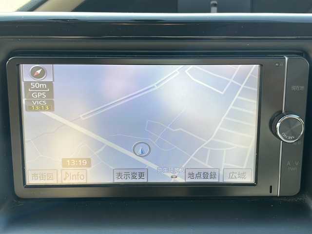 トヨタ ノア 茨城県 2014(平26)年 6.7万km ブラック 純正ディーラーナビ/　　【ワンセグ、BT、CD、DVD】/バックカメラ/片側パワースライドドア/フリップダウンモニター/トラクションコントロール/横滑り防止装置/アイドリングストップ/クルーズコントロール/LEDオートライト/オートマチックハイビーム/純正フロアマット/スマートキー/プッシュスタート/ETC/ステアリングリモコン/MT付きAT