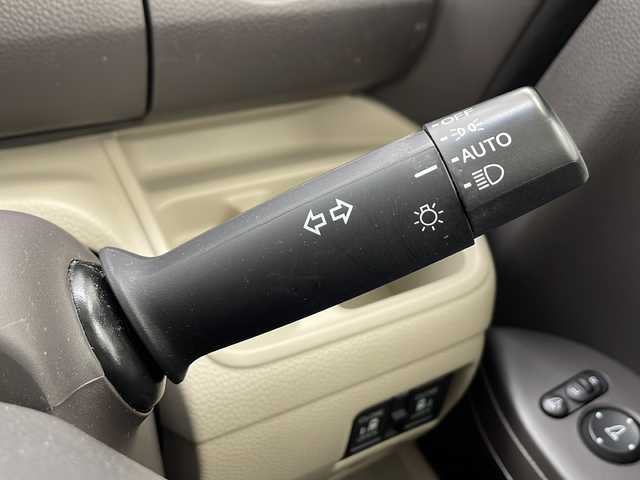 ホンダ Ｎ ＢＯＸ G EX ホンダセンシング 千葉県 2020(令2)年 5.6万km クリスタルブラックパール 衝突軽減ブレーキ/レーダークルーズコントロール/ホンダセンシング/純正ナビ/（フルセグ/Bluetooth/USB/FM/AM）/バックカメラ/ETC/ドライブレコーダー（前後）/アイドリングストップ/シートヒーター（運転席＋助手席）/LEDヘッドライト/電動格納ミラー