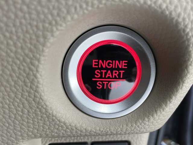 ホンダ Ｎ ＢＯＸ G EX ホンダセンシング 千葉県 2020(令2)年 5.6万km クリスタルブラックパール 衝突軽減ブレーキ/レーダークルーズコントロール/ホンダセンシング/純正ナビ/（フルセグ/Bluetooth/USB/FM/AM）/バックカメラ/ETC/ドライブレコーダー（前後）/アイドリングストップ/シートヒーター（運転席＋助手席）/LEDヘッドライト/電動格納ミラー