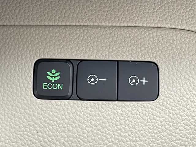 ホンダ Ｎ ＢＯＸ G EX ホンダセンシング 千葉県 2020(令2)年 5.6万km クリスタルブラックパール 衝突軽減ブレーキ/レーダークルーズコントロール/ホンダセンシング/純正ナビ/（フルセグ/Bluetooth/USB/FM/AM）/バックカメラ/ETC/ドライブレコーダー（前後）/アイドリングストップ/シートヒーター（運転席＋助手席）/LEDヘッドライト/電動格納ミラー