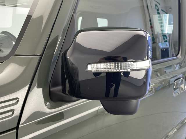 スズキ ジムニー XC 長野県 2020(令2)年 1.4万km ジャングルグリーン 4WD/社外ディスプレイオーディオ&BT/クルーズコントロール/車線逸脱警報/衝突軽減ブレーキ/ダウンヒルアシストコントロール/前席シートヒーター/バックカメラ/ETC/LEDヘッドライト/オートライト/オートマチックハイビーム/フロントフォグんらプ/電動格納ミラー/ウィンカーミラー/ドアミラーヒーター/純正16インチAW装着/純正フロアマット/プッシュスタート/スマートキー