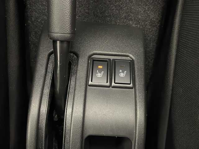 スズキ ジムニー XC 長野県 2020(令2)年 1.4万km ジャングルグリーン 4WD/社外ディスプレイオーディオ&BT/クルーズコントロール/車線逸脱警報/衝突軽減ブレーキ/ダウンヒルアシストコントロール/前席シートヒーター/バックカメラ/ETC/LEDヘッドライト/オートライト/オートマチックハイビーム/フロントフォグんらプ/電動格納ミラー/ウィンカーミラー/ドアミラーヒーター/純正16インチAW装着/純正フロアマット/プッシュスタート/スマートキー