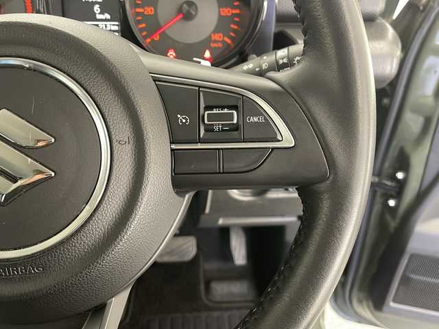 スズキ ジムニー XC 長野県 2020(令2)年 1.4万km ジャングルグリーン 4WD/社外ディスプレイオーディオ&BT/クルーズコントロール/車線逸脱警報/衝突軽減ブレーキ/ダウンヒルアシストコントロール/前席シートヒーター/バックカメラ/ETC/LEDヘッドライト/オートライト/オートマチックハイビーム/フロントフォグんらプ/電動格納ミラー/ウィンカーミラー/ドアミラーヒーター/純正16インチAW装着/純正フロアマット/プッシュスタート/スマートキー