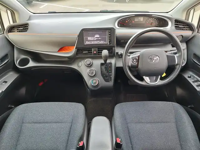 トヨタ シエンタ X 東京都 2015(平27)年 5.4万km ホワイトパールクリスタルシャイン TRDエアロ/純正ナビ/バックカメラ/片側パワースライドドア/アイドリングストップ/社外アルミホイール/ETC/横滑り防止装置