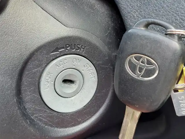 トヨタ シエンタ X 東京都 2015(平27)年 5.4万km ホワイトパールクリスタルシャイン TRDエアロ/純正ナビ/バックカメラ/片側パワースライドドア/アイドリングストップ/社外アルミホイール/ETC/横滑り防止装置