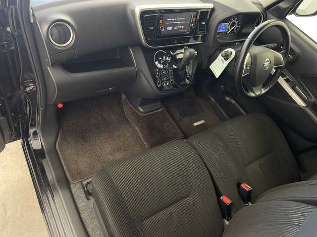 日産 デイズ ルークス ハイウェイスターX Gパッケージ 鹿児島県 2014(平26)年 5.8万km ブラック 純正ナビ　/（フルセグ/Ｂｌｕｅｔｏｏｔｈ/CD/DVD)　/アラウンドビューモニター　/両側パワースライドドア　/リアサーキュレーター　/シートバックテーブル　/後席サンシェード　/オートライト　/純正フロアマット　/純正アルミホイール/電動格納ミラー/純正ドアバイザー/ＥＴＣ