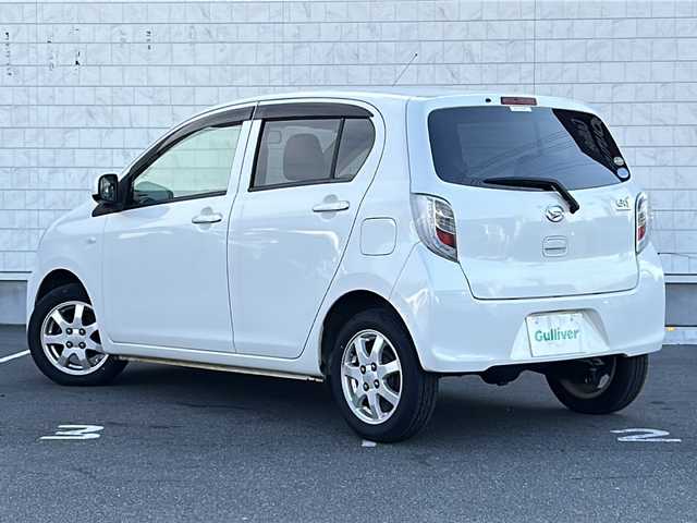 ダイハツ ミラ イース Xf 長野県 2016(平28)年 10.5万km パールホワイトⅢ ・純正フロアマット/・純正14インチアルミホイール/・取扱説明書/・保証書/・スペアキー