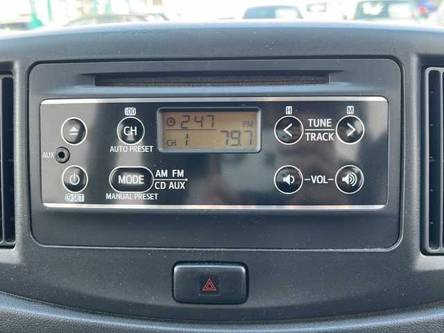 ダイハツ ミラ イース Xf 長野県 2016(平28)年 10.5万km パールホワイトⅢ ・純正フロアマット/・純正14インチアルミホイール/・取扱説明書/・保証書/・スペアキー