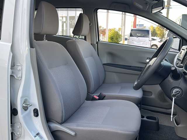 ダイハツ ミラ イース Xf 長野県 2016(平28)年 10.5万km パールホワイトⅢ ・純正フロアマット/・純正14インチアルミホイール/・取扱説明書/・保証書/・スペアキー