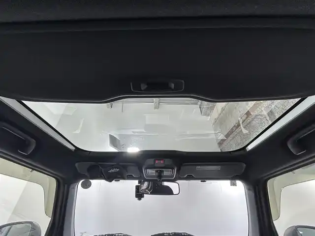 ダイハツ タフト G 大分県 2021(令3)年 5.5万km レイクブルーメタリック 純正7インチナビ/フルセグTV/CD/DVD/Bluetooth/バックカメラ/ガラスルーフ/衝突被害軽減システム/クリアランスソナー/LEDヘッドライト/オートライト/オートマチックハイビーム/LEDフォグライト/360度ドライブレコーダー/ETC/電子パーキング/ブレーキホールド/純正15インチアルミホイール/純正フロアマット/運転席・助手席シートヒーター/ステアリングスイッチ