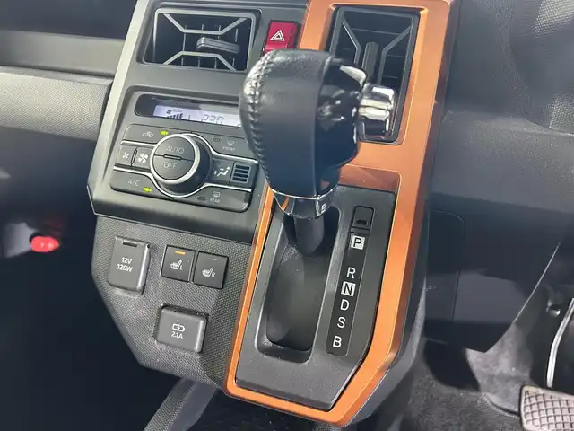 ダイハツ タフト G 大分県 2021(令3)年 5.5万km レイクブルーメタリック 純正7インチナビ/フルセグTV/CD/DVD/Bluetooth/バックカメラ/ガラスルーフ/衝突被害軽減システム/クリアランスソナー/LEDヘッドライト/オートライト/オートマチックハイビーム/LEDフォグライト/360度ドライブレコーダー/ETC/電子パーキング/ブレーキホールド/純正15インチアルミホイール/純正フロアマット/運転席・助手席シートヒーター/ステアリングスイッチ