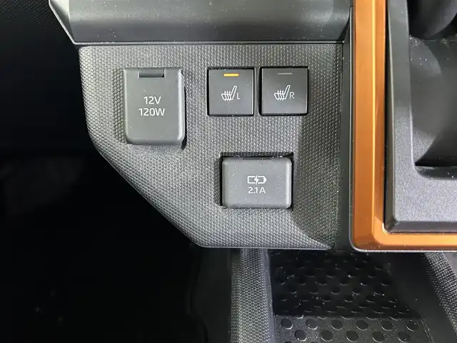 ダイハツ タフト G 大分県 2021(令3)年 5.5万km レイクブルーメタリック 純正7インチナビ/フルセグTV/CD/DVD/Bluetooth/バックカメラ/ガラスルーフ/衝突被害軽減システム/クリアランスソナー/LEDヘッドライト/オートライト/オートマチックハイビーム/LEDフォグライト/360度ドライブレコーダー/ETC/電子パーキング/ブレーキホールド/純正15インチアルミホイール/純正フロアマット/運転席・助手席シートヒーター/ステアリングスイッチ