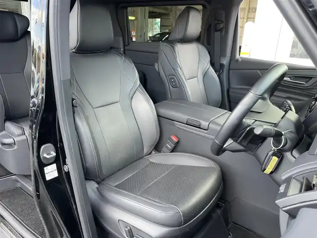 トヨタ ヴェルファイア ハイブリット Z プレミア 東京都 2024(令6)年 1.8万km ブラック 左右独立ムーンルーフ/純正14型ナビ/純正13.2型天吊モニター/ワイヤレス充電/デジタルミラー/BSM/シートベンチレーション/両側電動ドア/パワーシート/パワーバックドア/ETC2.0/ドライブレコーダー