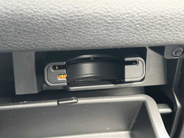 日産 セレナ ハイウェイスターVセレクションⅡ 広島県 2019(令1)年 4.7万km ダイヤモンドブラック 禁煙車/セーフティパックA/エマージェンシーブレーキ/車線逸脱警報/ハイビームアシスト/標識認識機能/速度標識認識/クルーズコントロール/コーナーセンサー/パーキングアシスト/社外7型ナビ【MDV-D706BT】/・フルセグ/CD/DVD/Bluetooth/ハンズフリー両側パワースライドドア/アラウンドビューモニター/革巻きステアリング/リアオートエアコン/ドライブレコーダー（DRVN530）/ETC/ステアリングスイッチ/オートライト/スマートキー/プッシュスタート/ドアバイザー