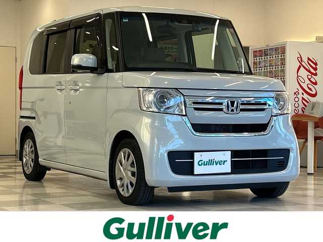 ホンダ Ｎ ＢＯＸ EX ターボ 岐阜県 2022(令4)年 1.8万km プレミアムサンライトホワイトパール ホンダセンシング/標識認識機能/後方誤発進抑制機能/オートハイビーム/アダプティブクルーズコントロール（ACC）/車線維持支援システム（LKAS）/先行車発進お知らせ機能/衝突軽減ブレーキ（CMBS）/誤発進抑制機能/純正ナビ/Bluetooth/バックカメラ/フルセグTV/ETC/ドライブレコーダー/後席サンシェード/歩行者事故低減ステアリング/路外逸脱抑制機能/助手席スーパースライドシート/オートリトラミラー/プラズマクラスター/アレルクリーンプラスシート/両側パワースライドドア/シートバックテーブル/前席シートヒーター/電子パーキング