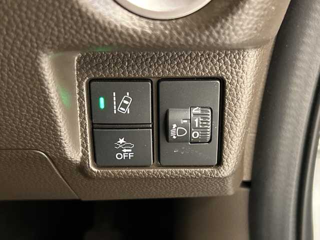 ホンダ Ｎ ＢＯＸ EX ターボ 岐阜県 2022(令4)年 1.8万km プレミアムサンライトホワイトパール ホンダセンシング/標識認識機能/後方誤発進抑制機能/オートハイビーム/アダプティブクルーズコントロール（ACC）/車線維持支援システム（LKAS）/先行車発進お知らせ機能/衝突軽減ブレーキ（CMBS）/誤発進抑制機能/純正ナビ/Bluetooth/バックカメラ/フルセグTV/ETC/ドライブレコーダー/後席サンシェード/歩行者事故低減ステアリング/路外逸脱抑制機能/助手席スーパースライドシート/オートリトラミラー/プラズマクラスター/アレルクリーンプラスシート/両側パワースライドドア/シートバックテーブル/前席シートヒーター/電子パーキング