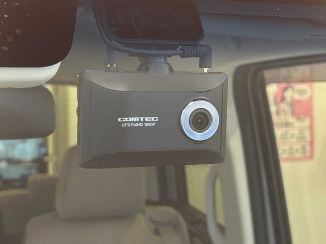 ホンダ Ｎ ＢＯＸ EX ターボ 岐阜県 2022(令4)年 1.8万km プレミアムサンライトホワイトパール ホンダセンシング/標識認識機能/後方誤発進抑制機能/オートハイビーム/アダプティブクルーズコントロール（ACC）/車線維持支援システム（LKAS）/先行車発進お知らせ機能/衝突軽減ブレーキ（CMBS）/誤発進抑制機能/純正ナビ/Bluetooth/バックカメラ/フルセグTV/ETC/ドライブレコーダー/後席サンシェード/歩行者事故低減ステアリング/路外逸脱抑制機能/助手席スーパースライドシート/オートリトラミラー/プラズマクラスター/アレルクリーンプラスシート/両側パワースライドドア/シートバックテーブル/前席シートヒーター/電子パーキング