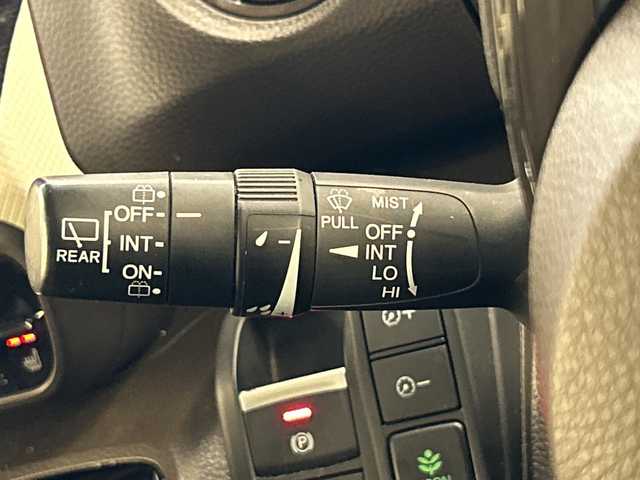 ホンダ Ｎ ＢＯＸ EX ターボ 岐阜県 2022(令4)年 1.8万km プレミアムサンライトホワイトパール ホンダセンシング/標識認識機能/後方誤発進抑制機能/オートハイビーム/アダプティブクルーズコントロール（ACC）/車線維持支援システム（LKAS）/先行車発進お知らせ機能/衝突軽減ブレーキ（CMBS）/誤発進抑制機能/純正ナビ/Bluetooth/バックカメラ/フルセグTV/ETC/ドライブレコーダー/後席サンシェード/歩行者事故低減ステアリング/路外逸脱抑制機能/助手席スーパースライドシート/オートリトラミラー/プラズマクラスター/アレルクリーンプラスシート/両側パワースライドドア/シートバックテーブル/前席シートヒーター/電子パーキング