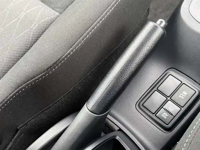 トヨタ アクア S スタイルブラック 千葉県 2020(令2)年 1.5万km ダークブルーマイカ トヨタセーフティセンス/・衝突軽減ブレーキ/レーンキープアシスト/・オートハイビーム/クリアランスソナー/純正7インチナビ(NSZT-W68T)/・フルセグ/BT/DVD/CD/バックカメラ/ステアリングスイッチ/ETC/アイドリングストップ/LEDヘッドライト/オートライト/スマートキー/プッシュスタート/純正フロアマット/サイドバイザー