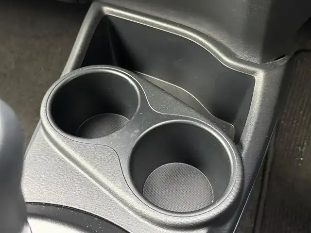 トヨタ アクア S スタイルブラック 千葉県 2020(令2)年 1.5万km ダークブルーマイカ トヨタセーフティセンス/・衝突軽減ブレーキ/レーンキープアシスト/・オートハイビーム/クリアランスソナー/純正7インチナビ(NSZT-W68T)/・フルセグ/BT/DVD/CD/バックカメラ/ステアリングスイッチ/ETC/アイドリングストップ/LEDヘッドライト/オートライト/スマートキー/プッシュスタート/純正フロアマット/サイドバイザー