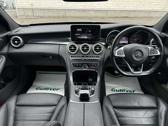 メルセデス・ベンツ Ｃ２２０ｄ 山形県 2016(平28)年 5.7万km イリジウムシルバー 禁煙車/純正ナビ/FM/AM/フルセグ/CD/Bluetooth/PRE-SAFE/ブラインドスポットアシスト/レーンキープアシスト/アテンションアシスト/ヘッドアップディスプレイ/ステアリングアシスト/パドルシフト/本革シート/横滑り防止装置/前席シートヒーター/前席パワーシート/アイドリングストップ/スマートキー/スペアキー/ETC/夏タイヤ積載