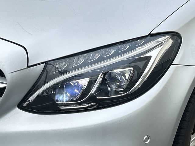 メルセデス・ベンツ Ｃ２２０ｄ 山形県 2016(平28)年 5.7万km イリジウムシルバー 禁煙車/純正ナビ/FM/AM/フルセグ/CD/Bluetooth/PRE-SAFE/ブラインドスポットアシスト/レーンキープアシスト/アテンションアシスト/ヘッドアップディスプレイ/ステアリングアシスト/パドルシフト/本革シート/横滑り防止装置/前席シートヒーター/前席パワーシート/アイドリングストップ/スマートキー/スペアキー/ETC/夏タイヤ積載