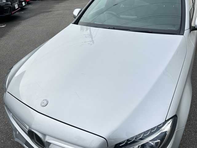 メルセデス・ベンツ Ｃ２２０ｄ 山形県 2016(平28)年 5.7万km イリジウムシルバー 禁煙車/純正ナビ/FM/AM/フルセグ/CD/Bluetooth/PRE-SAFE/ブラインドスポットアシスト/レーンキープアシスト/アテンションアシスト/ヘッドアップディスプレイ/ステアリングアシスト/パドルシフト/本革シート/横滑り防止装置/前席シートヒーター/前席パワーシート/アイドリングストップ/スマートキー/スペアキー/ETC/夏タイヤ積載