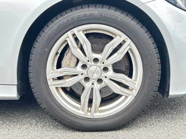 メルセデス・ベンツ Ｃ２２０ｄ 山形県 2016(平28)年 5.7万km イリジウムシルバー 禁煙車/純正ナビ/FM/AM/フルセグ/CD/Bluetooth/PRE-SAFE/ブラインドスポットアシスト/レーンキープアシスト/アテンションアシスト/ヘッドアップディスプレイ/ステアリングアシスト/パドルシフト/本革シート/横滑り防止装置/前席シートヒーター/前席パワーシート/アイドリングストップ/スマートキー/スペアキー/ETC/夏タイヤ積載