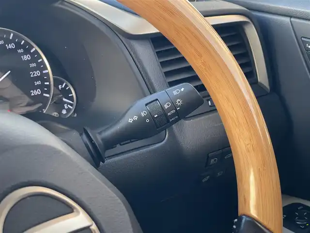 レクサス ＲＸ 450hL 山梨県 2020(令2)年 5.3万km グラファイトブラックガラスフレーク ６人乗り/３列シート/サンルーフ/全席シートＨ/前席ベンチレーション/ステアリングＨ/純正メモリナビ/フルセグＴＶ/ＢＴ/ＵＳＢ/ＡＣＣ/ＬＫＡ/ＢＳＭ/ＨＵＤ/ＥＴＣ２．０/取扱説明書/スペアキー