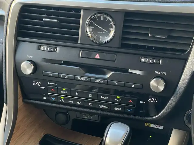 レクサス ＲＸ 450hL 山梨県 2020(令2)年 5.3万km グラファイトブラックガラスフレーク ６人乗り/３列シート/サンルーフ/全席シートＨ/前席ベンチレーション/ステアリングＨ/純正メモリナビ/フルセグＴＶ/ＢＴ/ＵＳＢ/ＡＣＣ/ＬＫＡ/ＢＳＭ/ＨＵＤ/ＥＴＣ２．０/取扱説明書/スペアキー