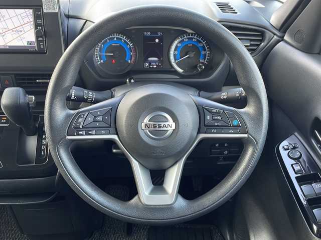 日産 ルークス HWS X プロパイロットED 道東・釧路十勝 2022(令4)年 7.9万km ホワイトパール ・4WD/・純正SDナビ/(iPod・FM・AM・BT・CD】/・全方位カメラ/バックカメラ/・エマージェンシーブレーキ/・レーダークルーズコントロール/・プロパイロット/・両側パワースライドドア/・ハンズフリーオートスライドドア/・アラウンドビューカメラ/・バックカメラ/・ETC/・前席シートヒーター/・LEDヘッドライト/・フォグライト/・オートライト/・ステアリングスイッチ/・電格ウィンカーミラー/・スマートキー/・プッシュスタート