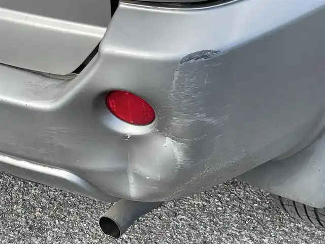 日産 エクストレイル Xt 道央・札幌 2004(平16)年 18.5万km チタニウムシルバー ４WD/寒冷地仕様/社外メモリーナビ/AM/FM/TV/ワイパーデアイサー/前席シートヒーター/レザーシート/革巻きステアリング/リモコンキー/HIDヘッドライト/フォグランプ/ヘッドライトレベライザー/電動格納ミラー/フロアマット/ドアバイザー/社外エンジンスターター