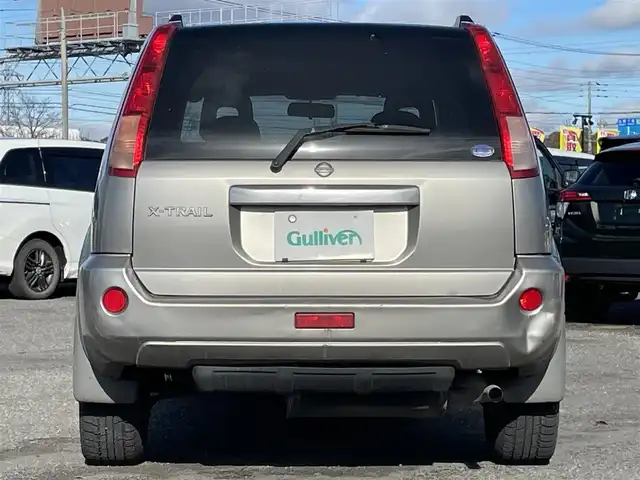 日産 エクストレイル Xt 道央・札幌 2004(平16)年 18.5万km チタニウムシルバー ４WD/寒冷地仕様/社外メモリーナビ/AM/FM/TV/ワイパーデアイサー/前席シートヒーター/レザーシート/革巻きステアリング/リモコンキー/HIDヘッドライト/フォグランプ/ヘッドライトレベライザー/電動格納ミラー/フロアマット/ドアバイザー/社外エンジンスターター