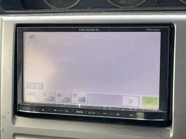 日産 エクストレイル Xt 道央・札幌 2004(平16)年 18.5万km チタニウムシルバー ４WD/寒冷地仕様/社外メモリーナビ/AM/FM/TV/ワイパーデアイサー/前席シートヒーター/レザーシート/革巻きステアリング/リモコンキー/HIDヘッドライト/フォグランプ/ヘッドライトレベライザー/電動格納ミラー/フロアマット/ドアバイザー/社外エンジンスターター