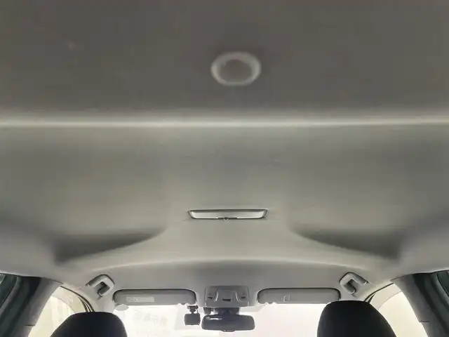 トヨタ プリウス SセーフティプラスⅡ 群馬県 2022(令4)年 5.1万km プラチナホワイトパールマイカ 純正ディーラーナビ（NSLN-W68)/・Bluetooth/AUX/バックガイドモニター/＝＝＝＝＝＝＝＝＝＝/純正ナビ　バックカメラ　追従クルーズコントロール　トヨタセーフティセンス　ドライブレコーダー　ビルトインＥＴＣ　ＬＥＤヘッドライト　オートライト　ＡＣ１００Ｖ電源　自動防眩ミラー　スマートキー　禁煙車