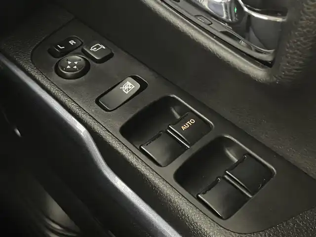 スズキ ハスラー Jスタイル 埼玉県 2021(令3)年 2.1万km デニムブルー ガンメタリック 2トーン 純正９インチナビ　全方位モニター　ビルトインＥＴＣ　セーフティサポート　ミラー型ドラレコ　シートヒーター　純正アルミホイール　スマートキー　プッシュスタート　オートライト　ＬＥＤヘッドライト　地デジ