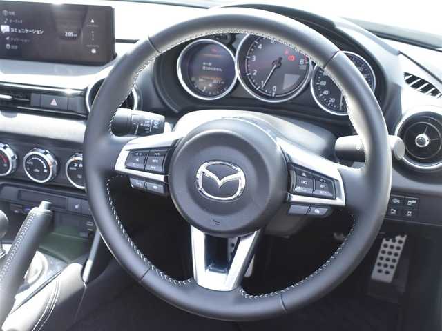 マツダ ロードスター RS 神奈川県 2024(令6)年 0.2万km スノーフレイクホワイトパールマイカ 6M/T/DSCトラックモード/アシンメトリックLSD/8.8インチディスプレイオーディオ/マツダコネクト/AppleCarPlay/AndroidAuto/BOSEスピーカー9スピーカー/地デジTV/USBタイプC端子2個/BILSTEIN製ダンパー/RECARO製ブラックナッパ革アルカンターラコンビシート/フロントサスタワーバー/インダクションサウンドエンハンサー/アドバンストキーレスエントリーシステム/iアクティブセンス/スマートブレーキサポート/ブラインドスポットモニター/車線逸脱警報システム/レーダークルーズコントロール/ドラレコ/取扱説明書/保証書