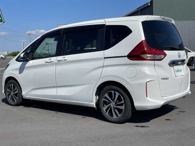 ホンダ フリード G ホンダセンシング 千葉県 2018(平30)年 7万km ホワイトオーキッドパール ワンオーナー/ホンダセンシング/両側パワースライドドア /純正7インチナビ/Bluetooth/フルセグTV/バックカメラ/クルーズコントロール/ステアリングスイッチ/ETC/スペアキー/純正フロアマット/純正ドアバイザー/LEDヘッドライト/コンフォートビューパッケージ