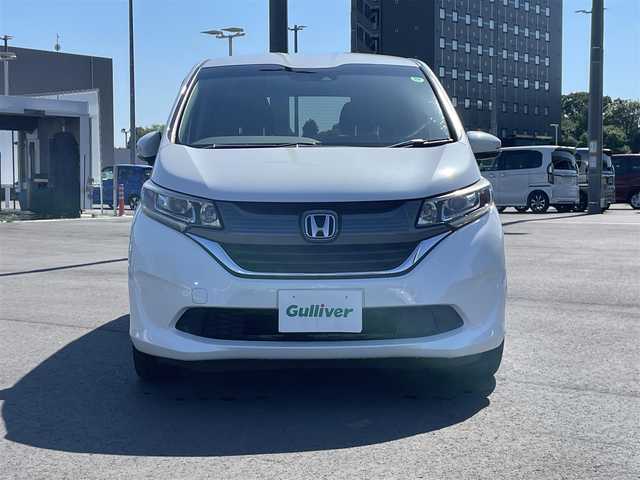 ホンダ フリード G ホンダセンシング 千葉県 2018(平30)年 7万km ホワイトオーキッドパール ワンオーナー/ホンダセンシング/両側パワースライドドア /純正7インチナビ/Bluetooth/フルセグTV/バックカメラ/クルーズコントロール/ステアリングスイッチ/ETC/スペアキー/純正フロアマット/純正ドアバイザー/LEDヘッドライト/コンフォートビューパッケージ