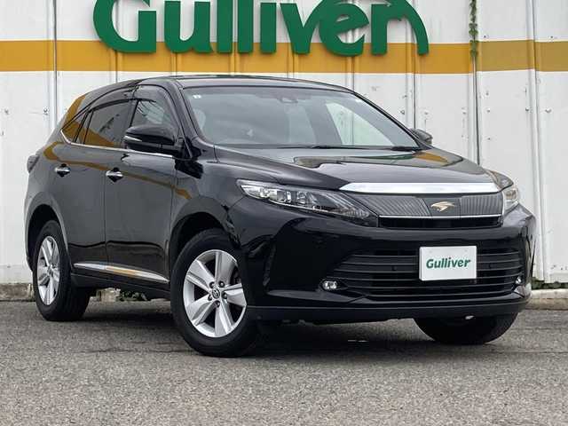 トヨタ ハリアー エレガンス 福岡県 2019(令1)年 2.9万km ブラック 外部検査済み/ワンオーナー/純正SDナビ/　(DVD・BD/フルセグTV/Bluetooth/MSV)/バックカメラ/ビルトインETC/前方ドライブレコーダー/ハーフレザーシート/D席パワーシート/TOYOTA Safety Sense/・レーダークルーズ コントロール/・プリクラッシュセーフティ/・レーントレーシングアシスト/・レーンディパーチャーアラート/・オートマチックハイビーム/横滑り防止機能/純正17インチアルミホイール/スマートキー/純正LEDヘッドライト/カーテンエアバック/スペアキー1本/保証書/取扱説明書