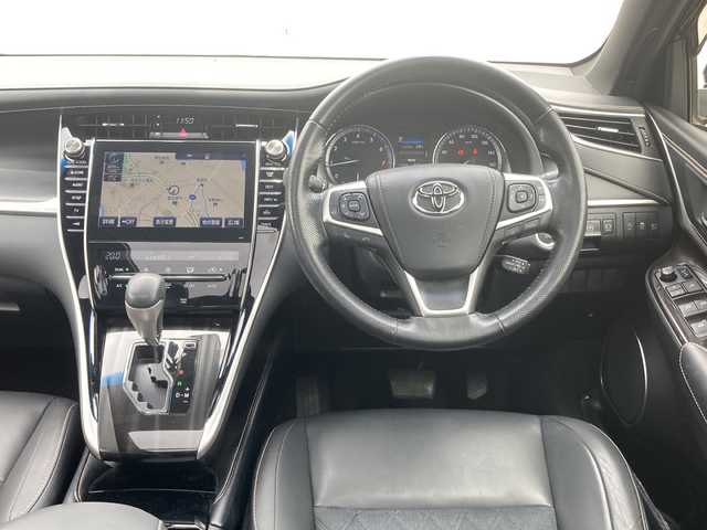 トヨタ ハリアー エレガンス 福岡県 2019(令1)年 2.9万km ブラック 外部検査済み/ワンオーナー/純正SDナビ/　(DVD・BD/フルセグTV/Bluetooth/MSV)/バックカメラ/ビルトインETC/前方ドライブレコーダー/ハーフレザーシート/D席パワーシート/TOYOTA Safety Sense/・レーダークルーズ コントロール/・プリクラッシュセーフティ/・レーントレーシングアシスト/・レーンディパーチャーアラート/・オートマチックハイビーム/横滑り防止機能/純正17インチアルミホイール/スマートキー/純正LEDヘッドライト/カーテンエアバック/スペアキー1本/保証書/取扱説明書
