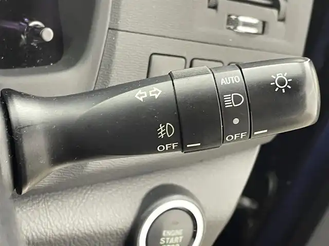 トヨタ アイシス プラタナ Vセレクション 群馬県 2013(平25)年 5.5万km ダークブルーマイカ 純正フリップダウンモニター　純正７インチナビ　両側パワースライドドア　バックカメラ　Ｂｌｕｅｔｏｏｔｈ　フルセグＴＶ　ＥＴＣ　スマートキー　プッシュスタート　純正ＡＷ　キセノンヘッドライト　禁煙車